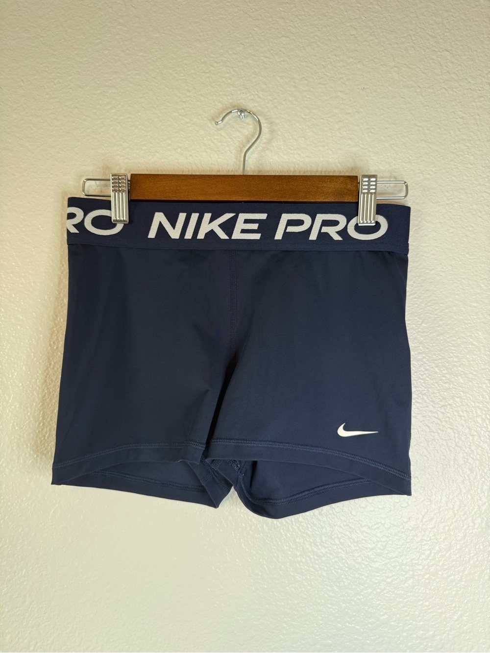 Nike Pro Dri-FIT 3” Compression Shorts Navy Blue Women’s Medium